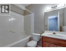 15 Kerry Wood Mews, Red Deer, AB T4N7B8 Photo 35