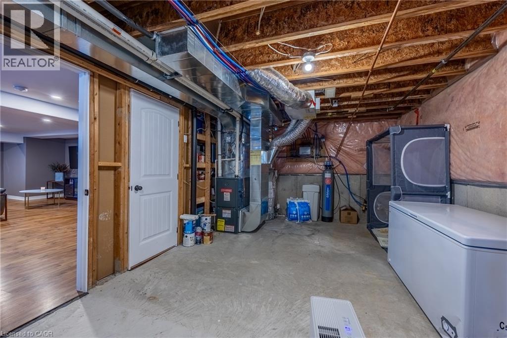 24 MELODY Drive - 38