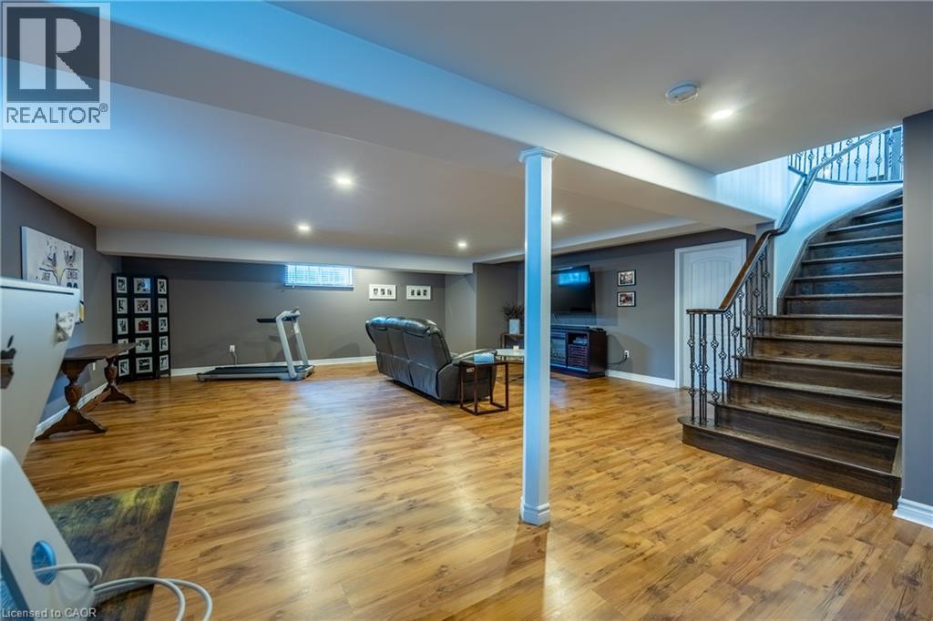 24 MELODY Drive - Image 25
