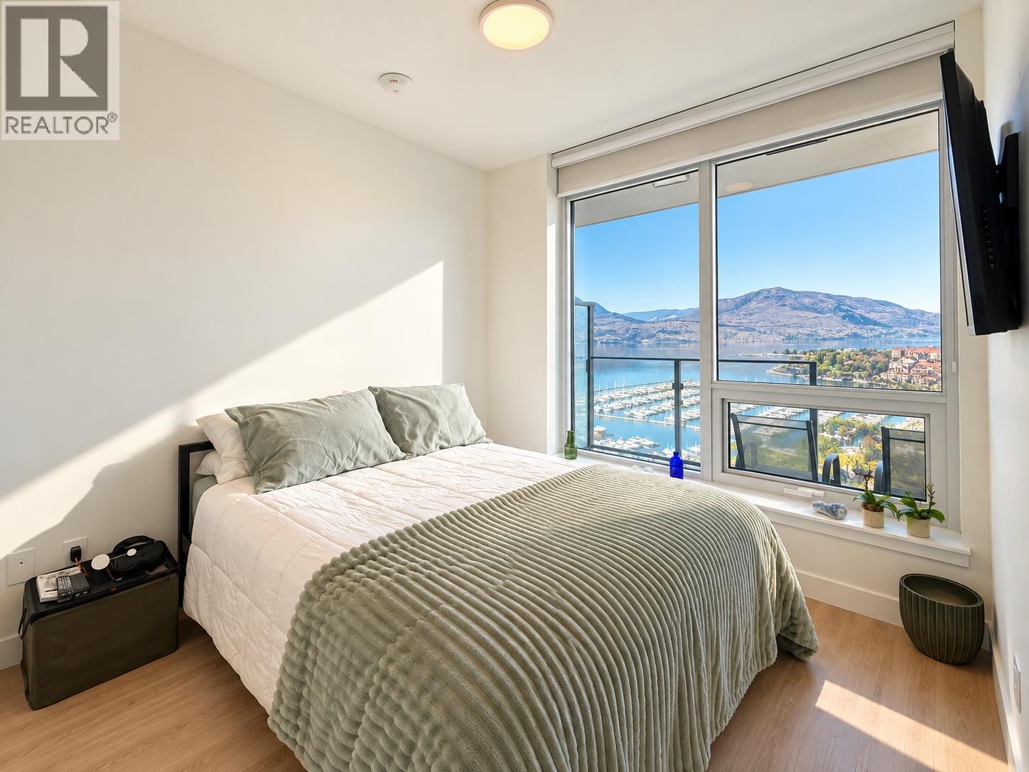 #1901 238 Leon Avenue - Image 8