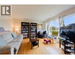 Bedroom - 5412 14 Avenue Se, Calgary, AB T2A0L3 Photo 6