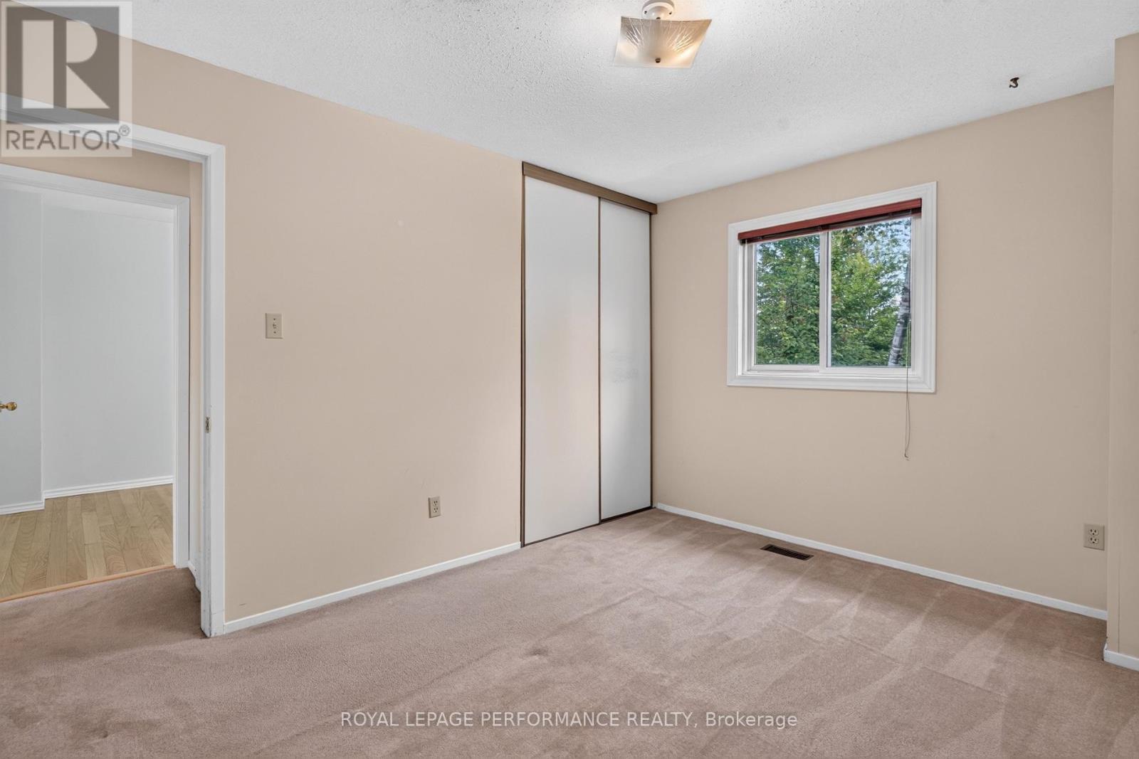 1781 Bellmanor Court