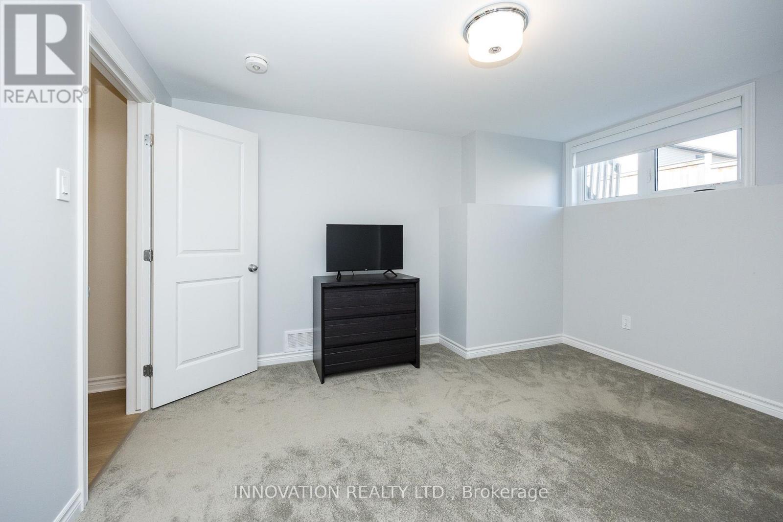 60 KAYENTA STREET - Image 32