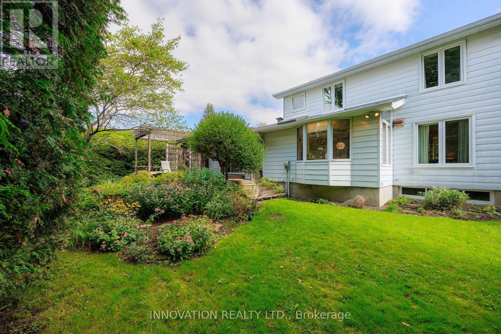 10 WELKIN CRESCENT photo 46