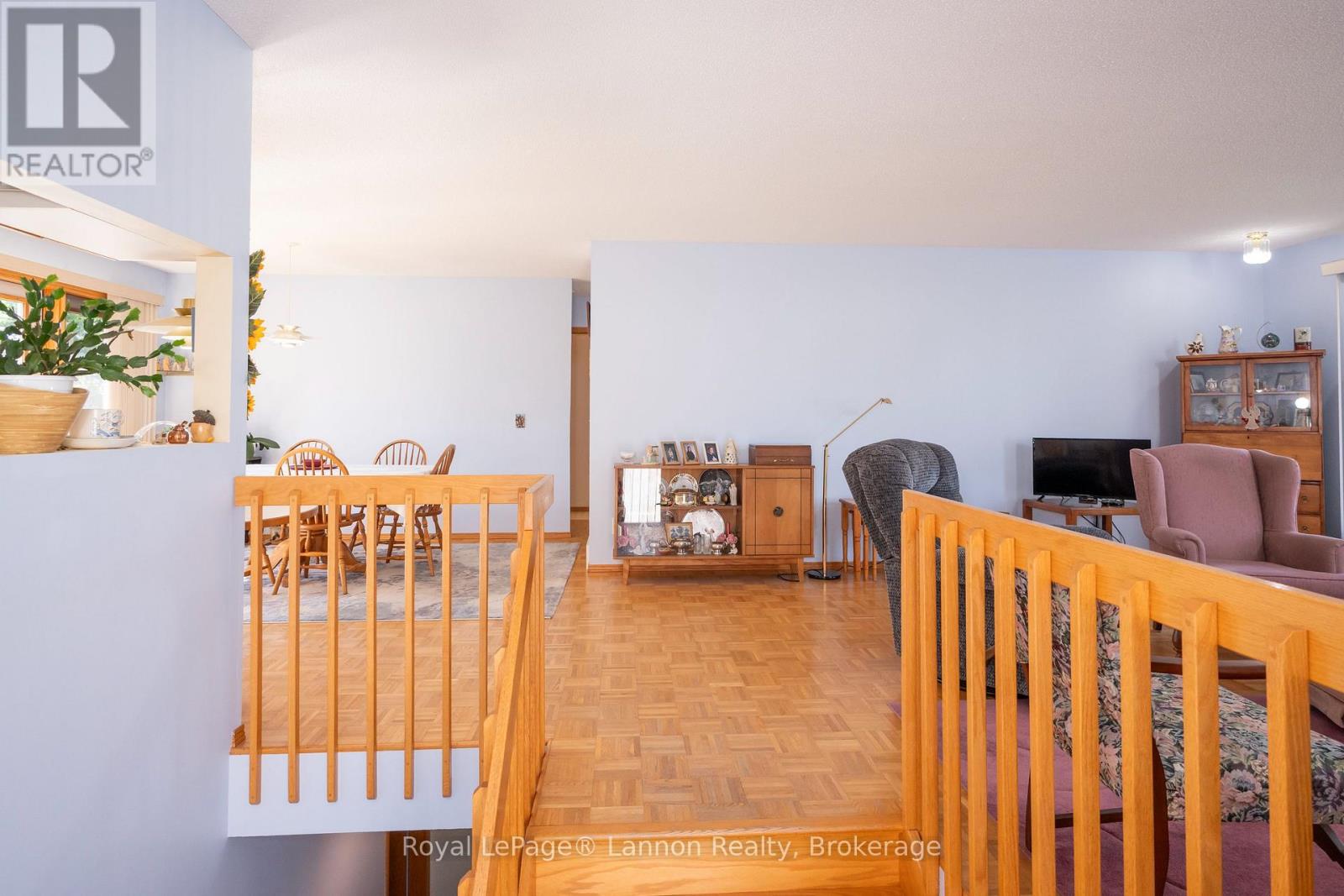 123 PARSONS AVENUE - 7