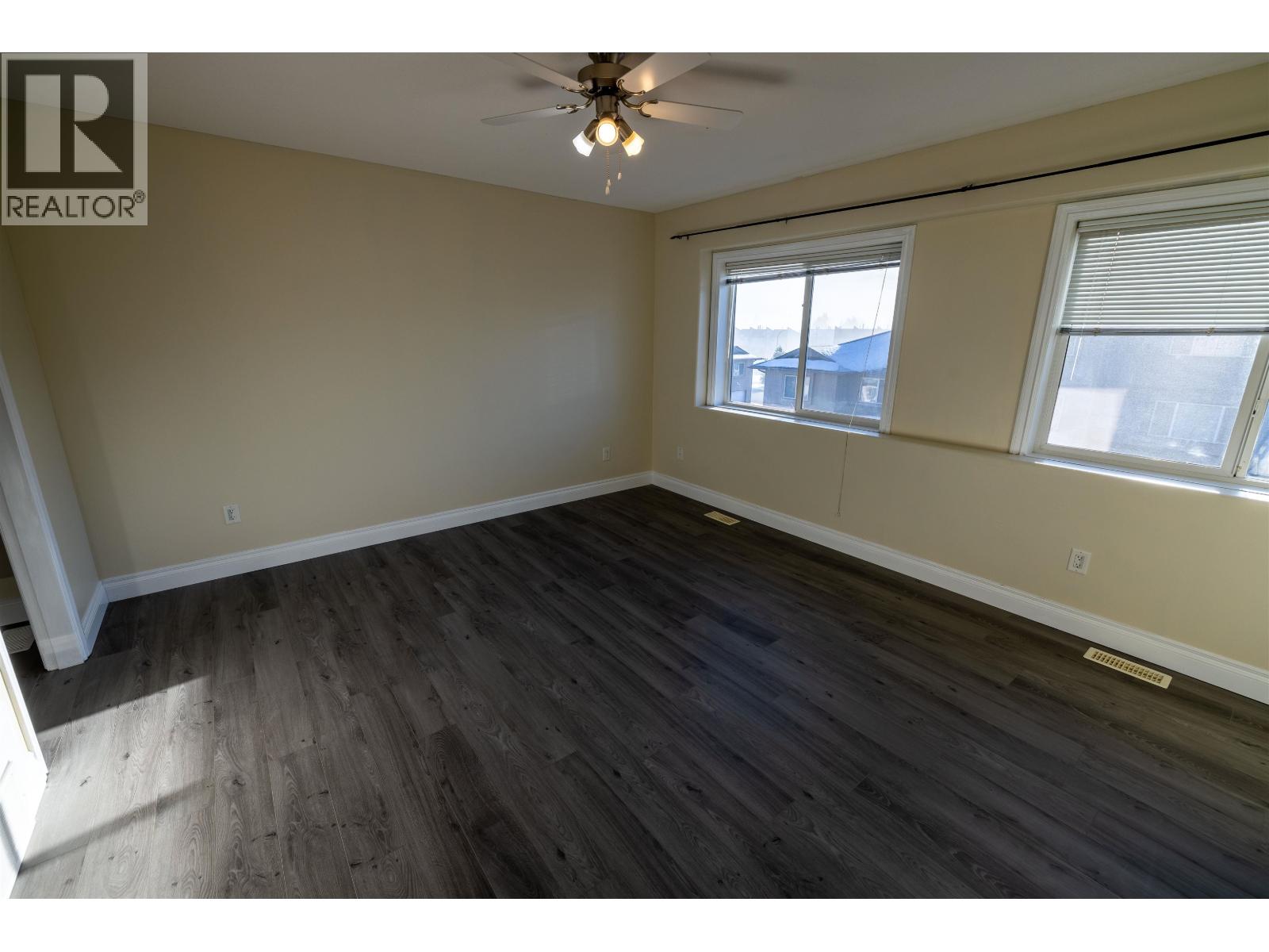 #114 4404 5TH AVENUE - Image 18