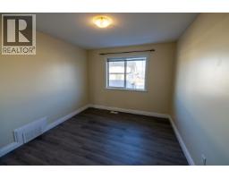 Laundry room - 4404 5th Avenue, Prince George, BC V2M0A7 Photo 12