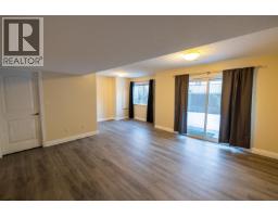 Living room - 4404 5th Avenue, Prince George, BC V2M0A7 Photo 6