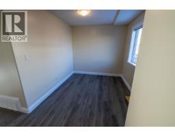 Dining nook - 4404 5th Avenue, Prince George, BC V2M0A7 Photo 7