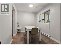 Primary Bedroom - 106 71 Gorge Rd W, Saanich, BC V9A1L9 Photo 6