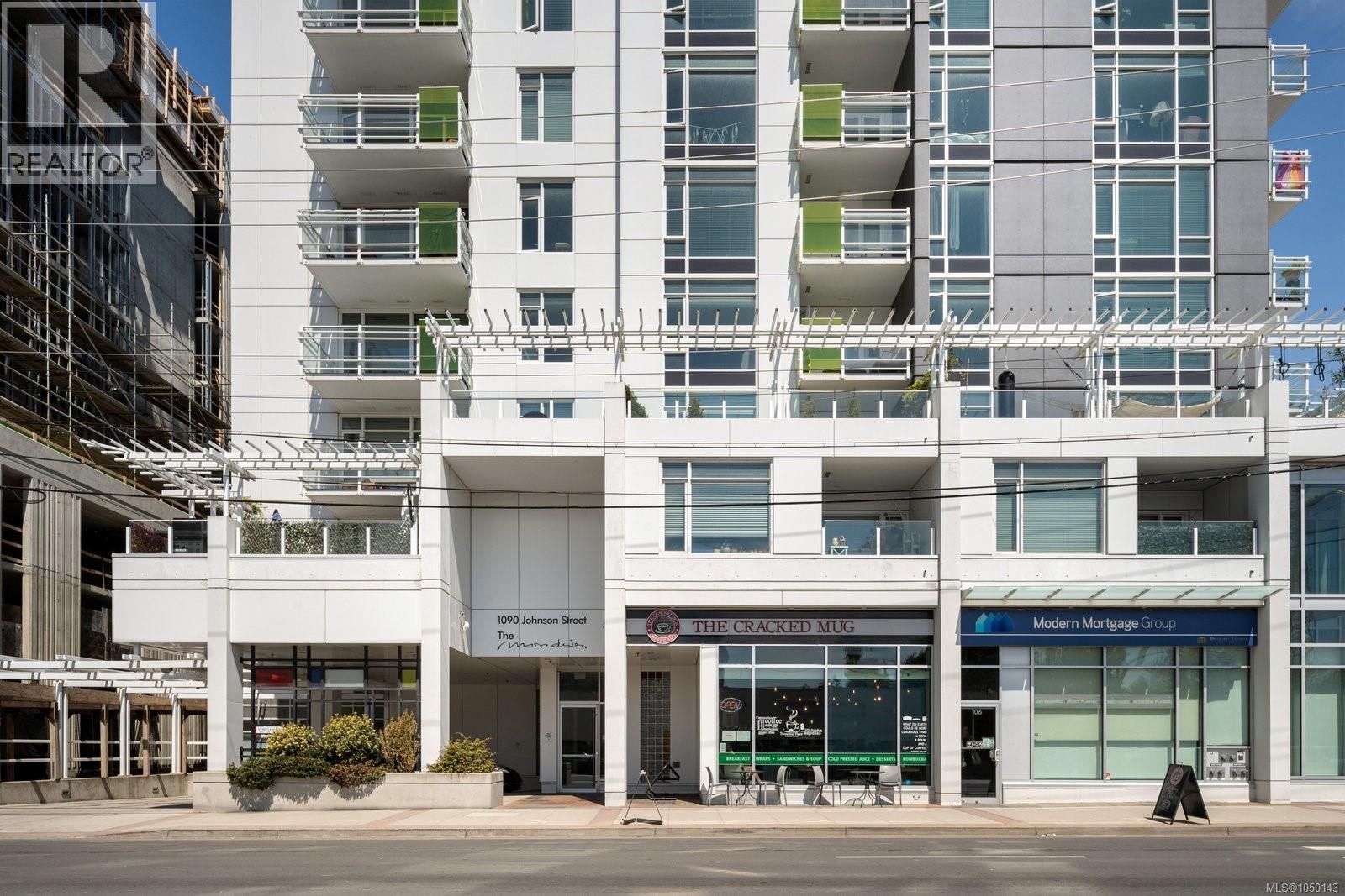 #1008 1090 Johnson St - 16
