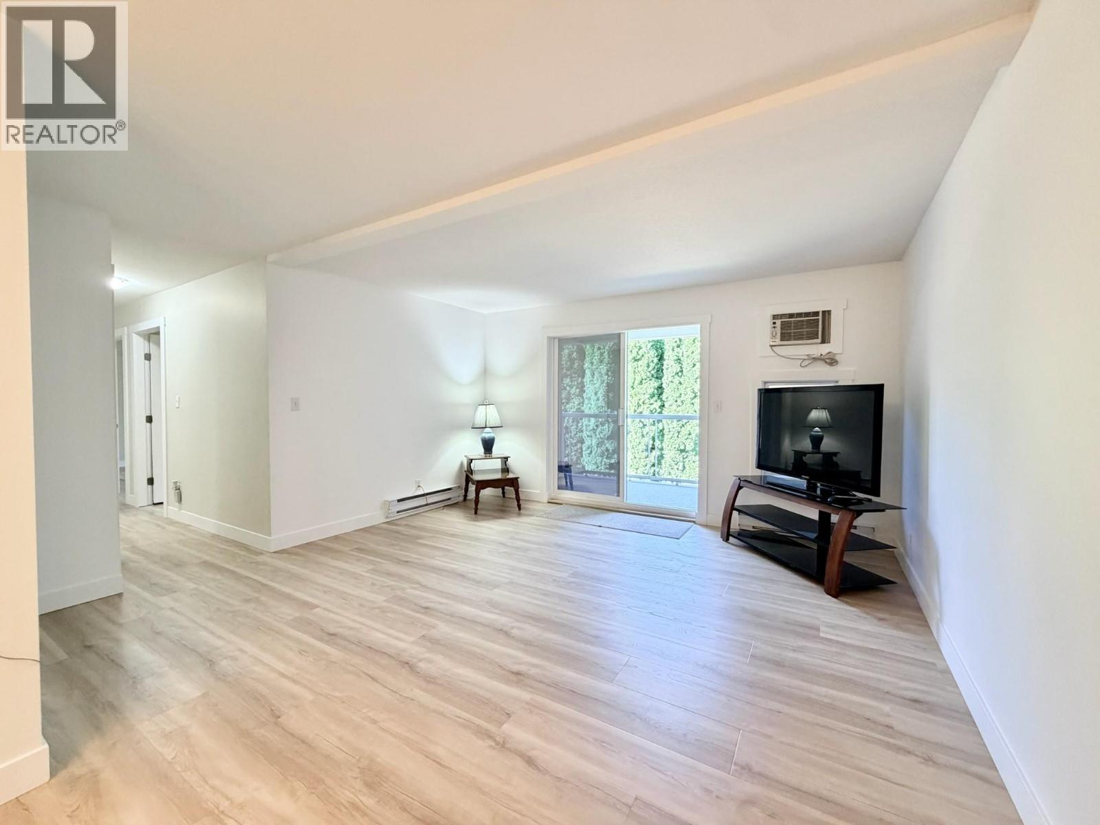#109 298 YORKTON Avenue - Image 20