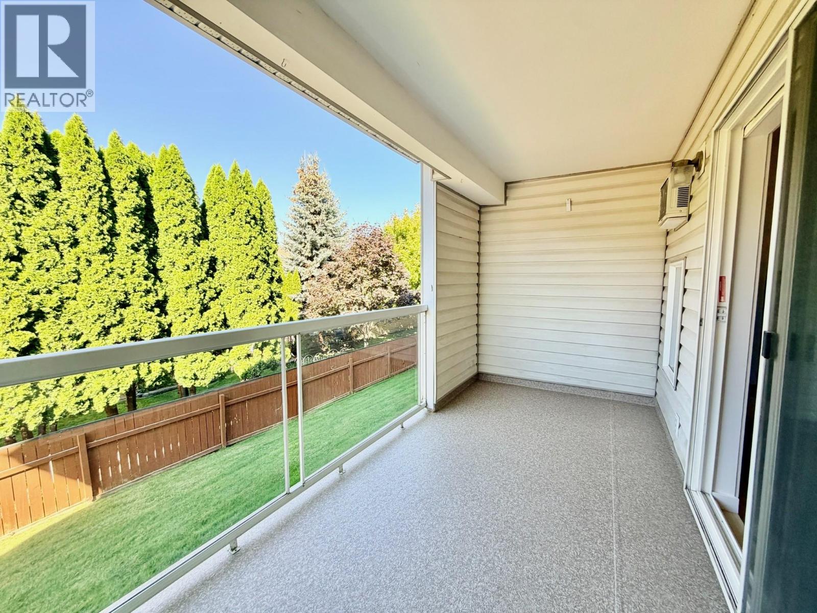 #109 298 YORKTON Avenue - Image 28