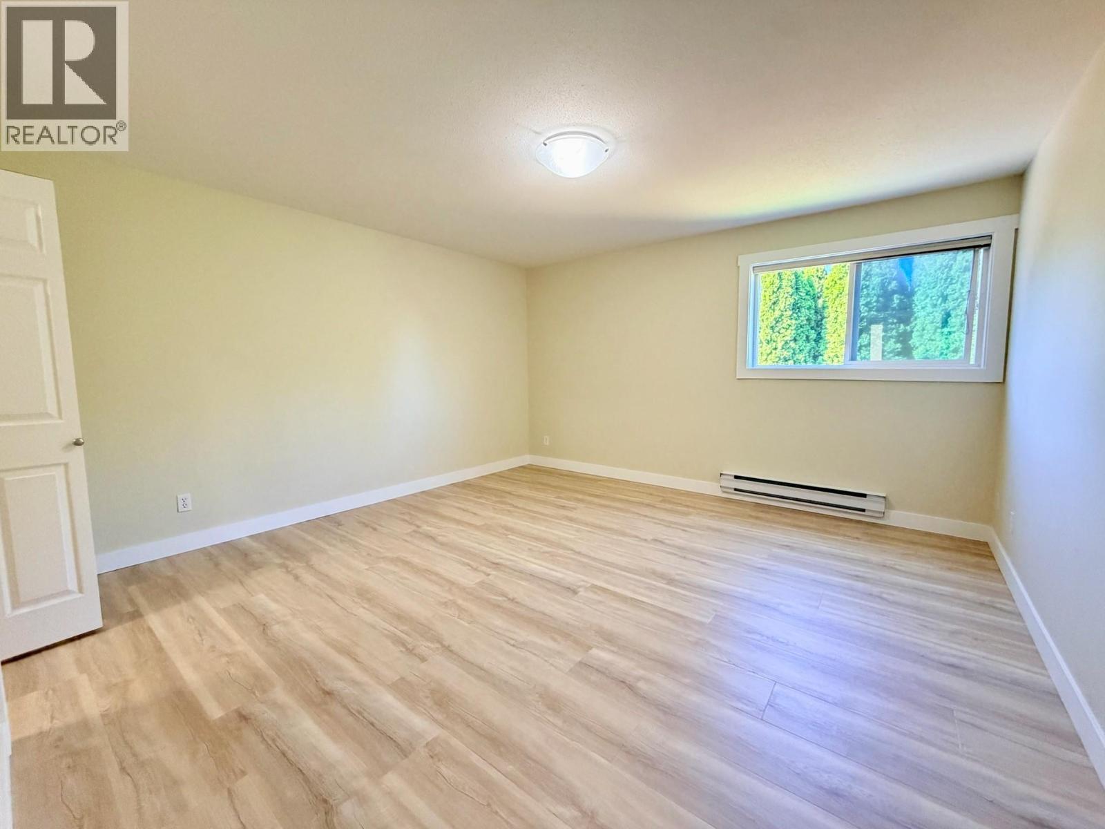 #109 298 YORKTON Avenue - Image 37