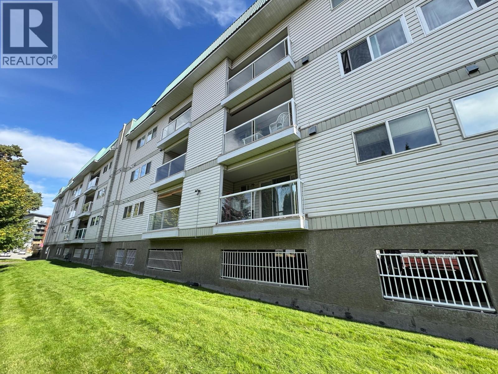 #109 298 YORKTON Avenue - 60