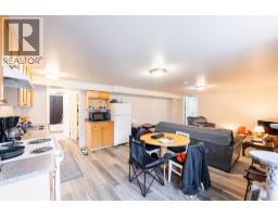 Kitchen - 220-222 Vernon Street, Nelson, BC V1L4E2 Photo 24