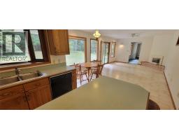 4pc Ensuite bath - 1070 Webb Road, South Slocan, BC V0G2G0 Photo 14