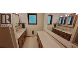 1070 Webb Road, South Slocan, BC V0G2G0 Photo 35
