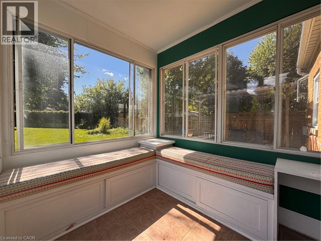 225 BRIDGEPORT Road E, Waterloo — photo 9