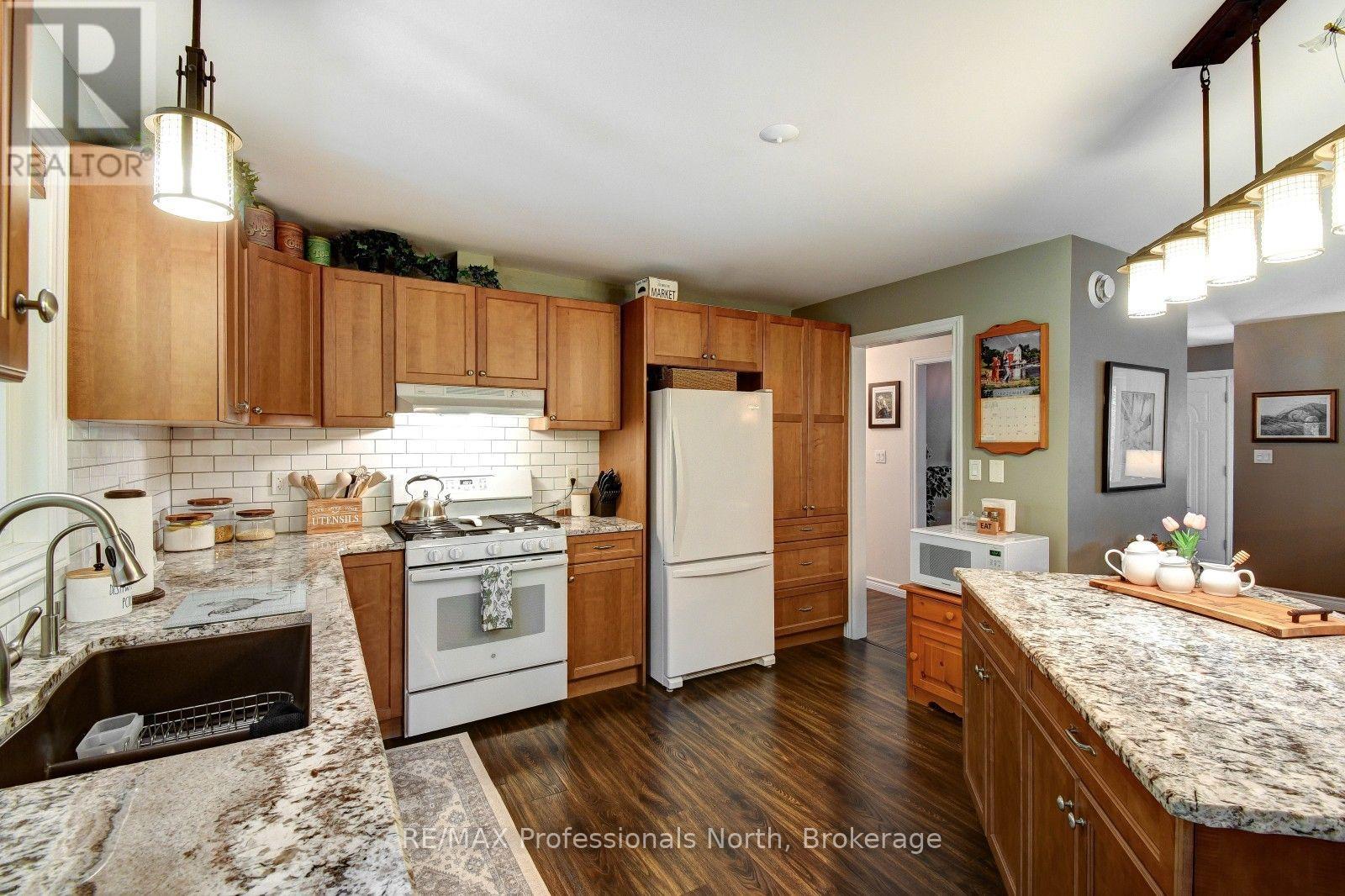 1017 CLEMENT LAKE ROAD - Image 18