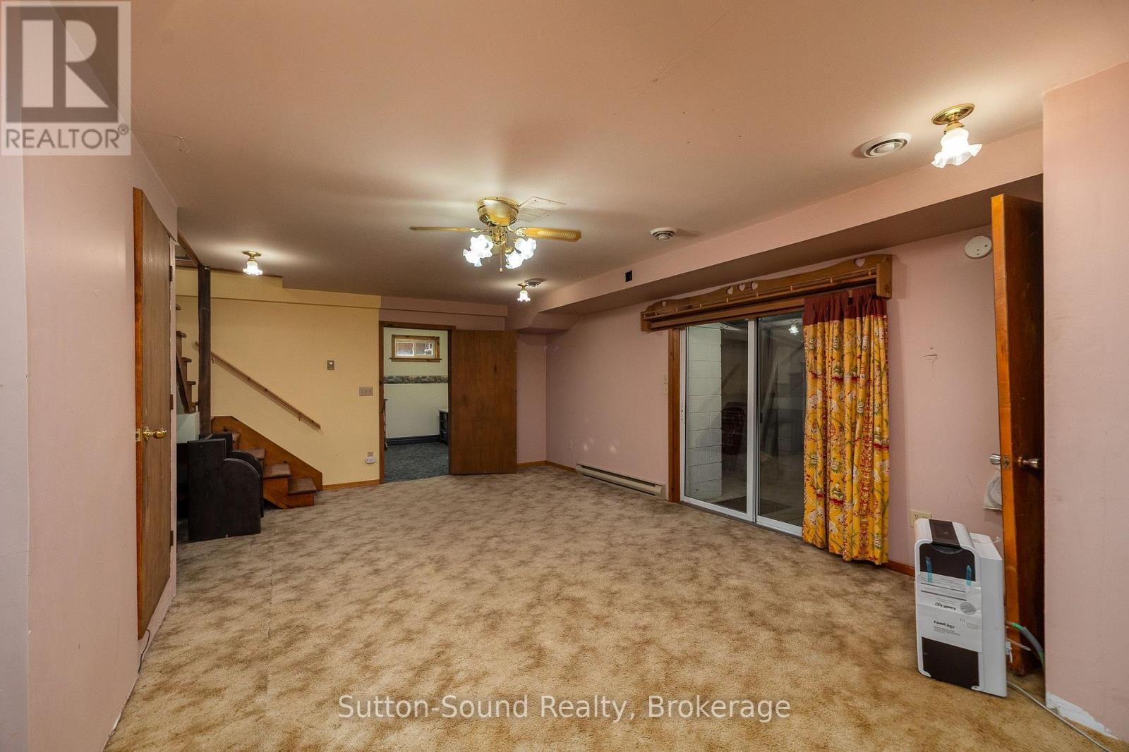 164 HAMILTON STREET - Image 35