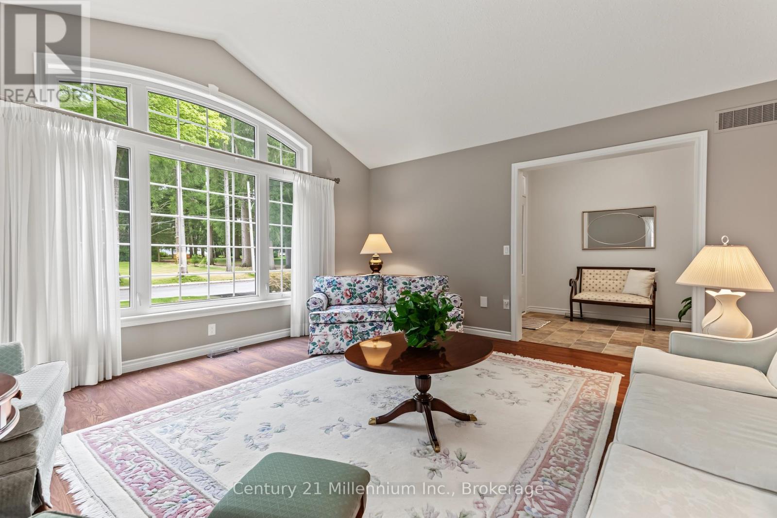137 MARK STREET W - 11