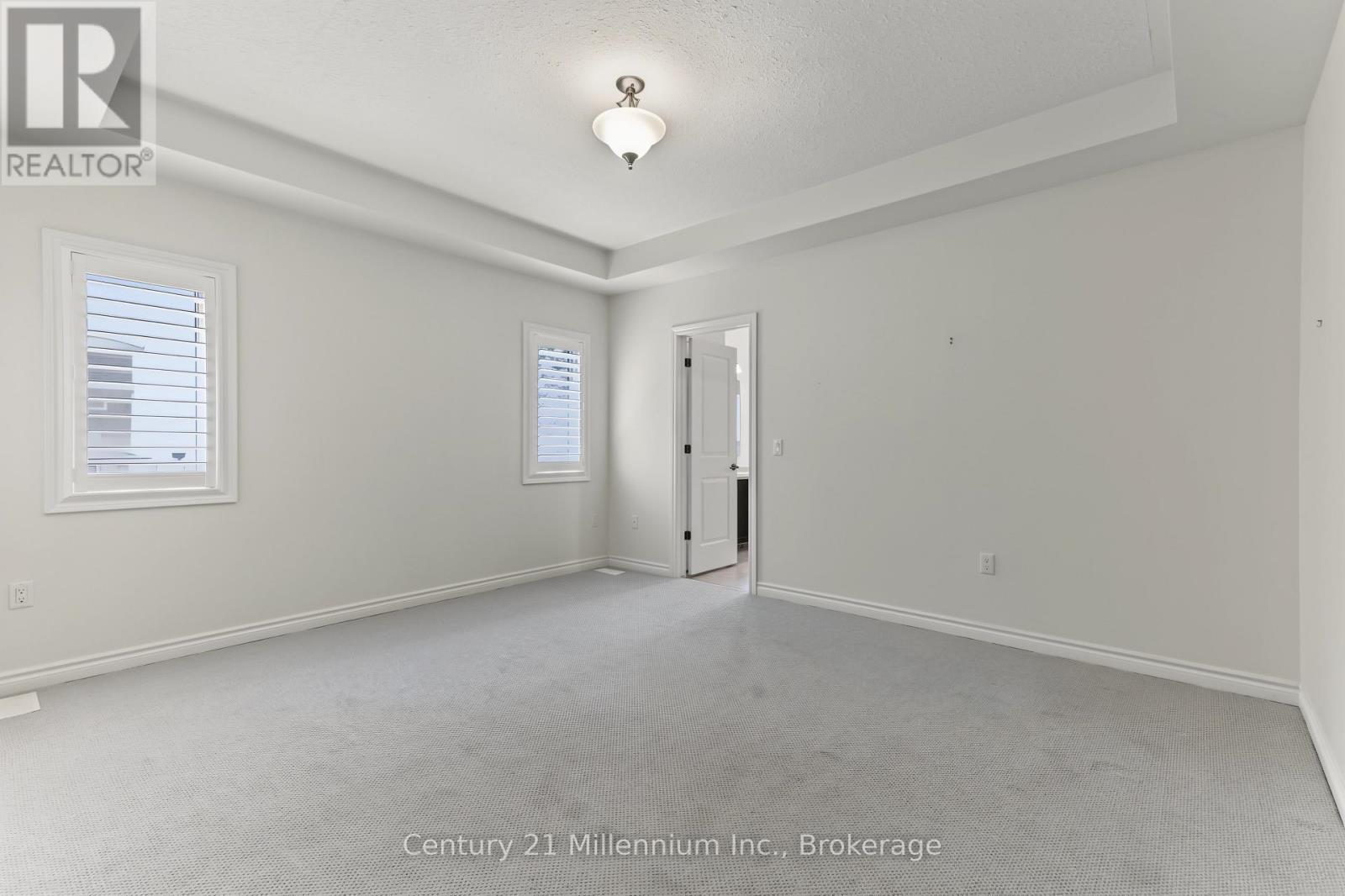137 MARK STREET W - 31
