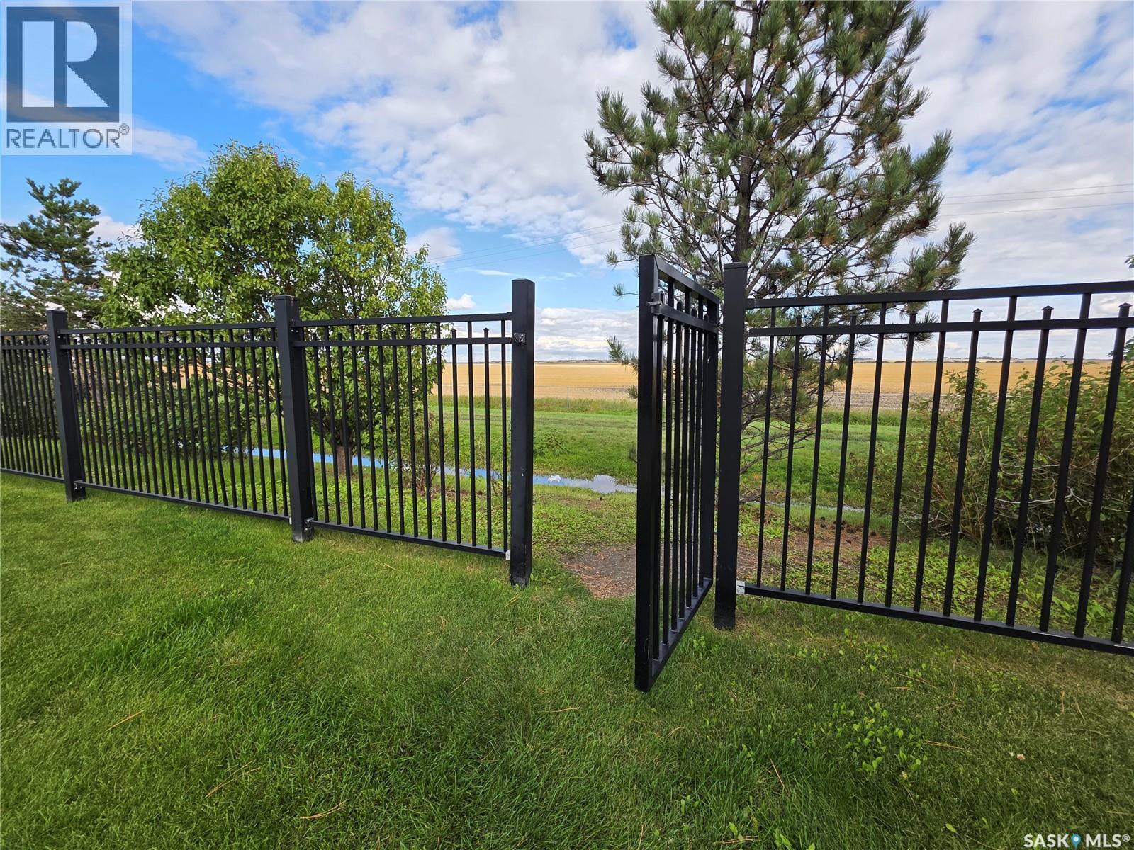 416 1303 PATON CRESCENT, Saskatoon — photo 3