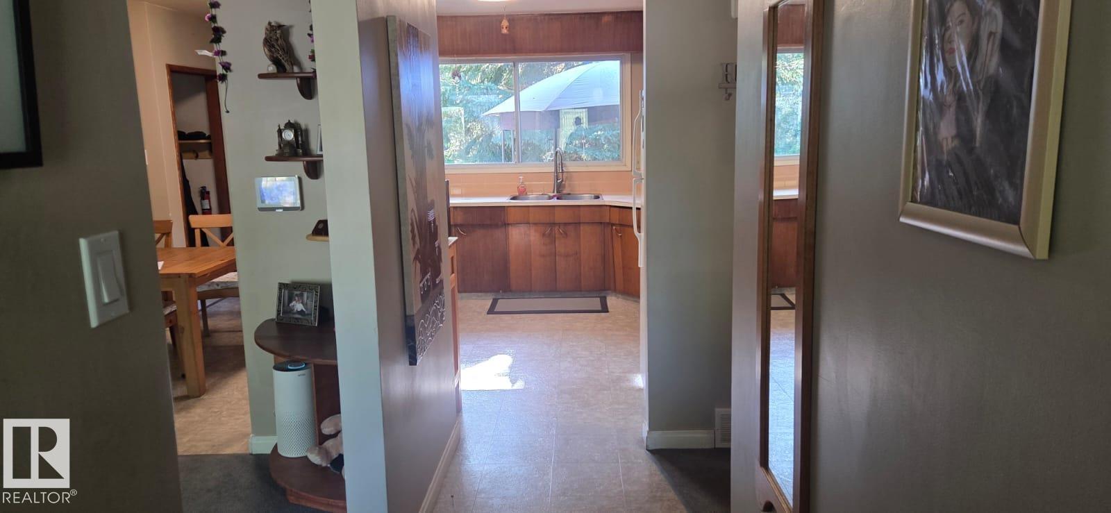 439 CONIFER ST - 4