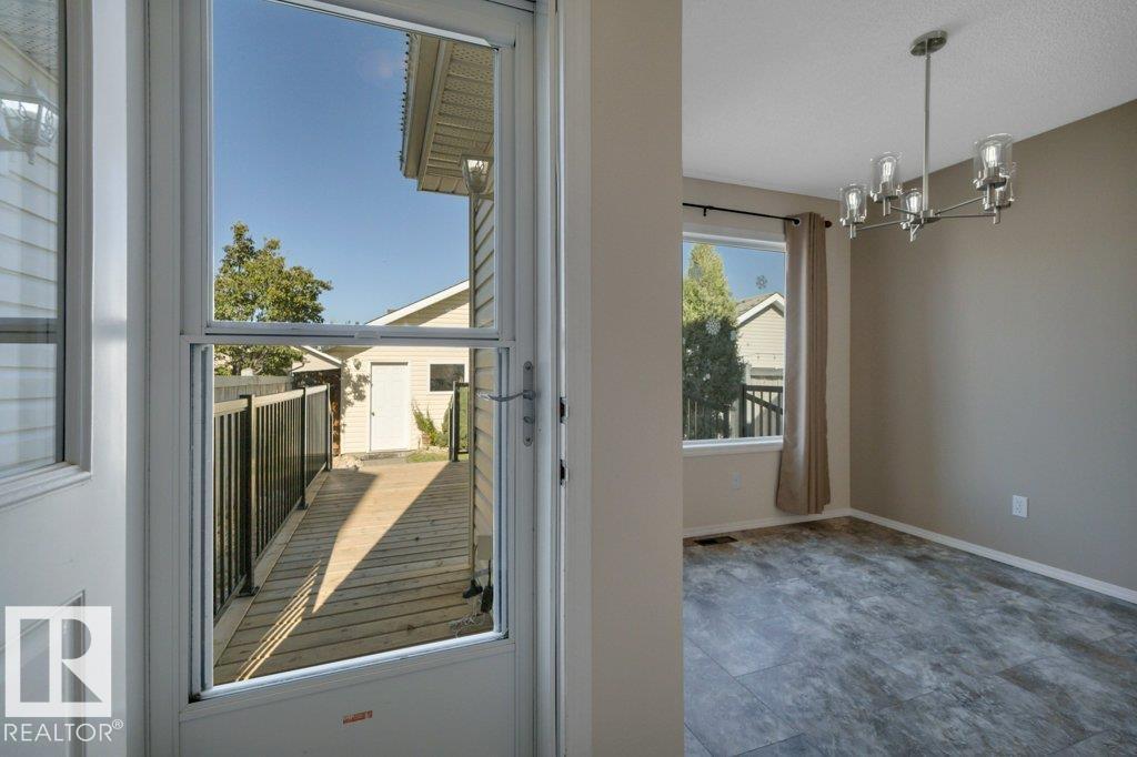 7948 13 AV SW - Image 17