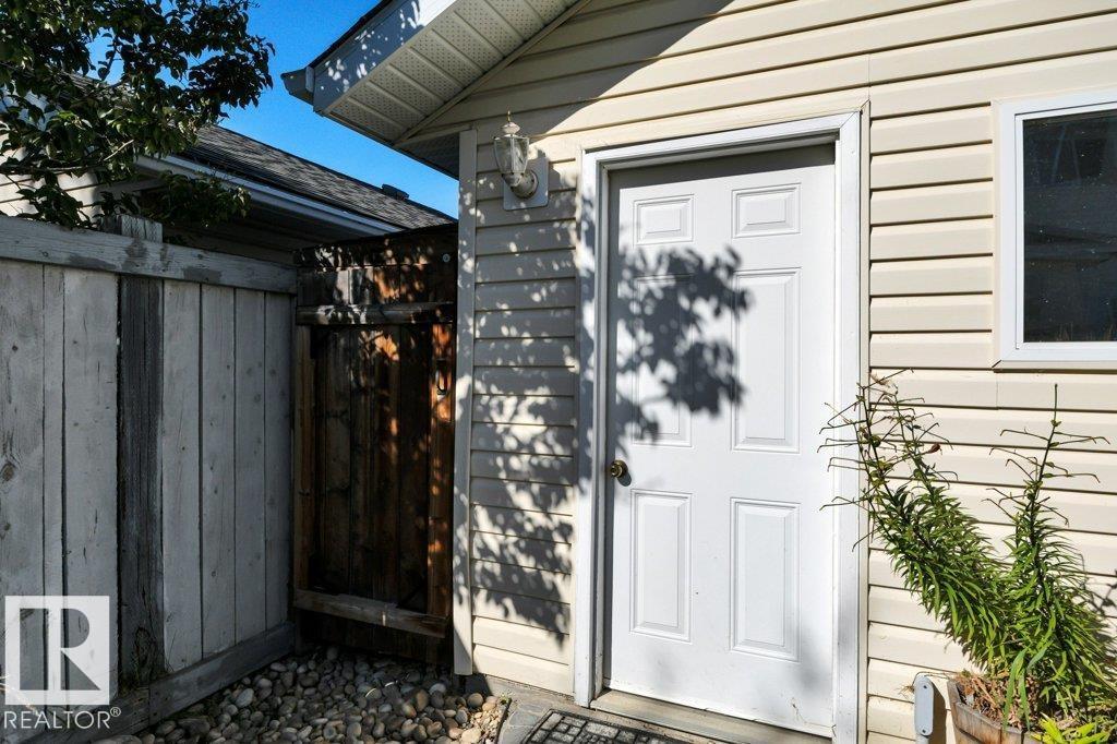 7948 13 AV SW - 55