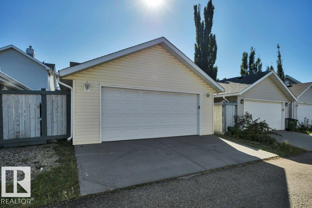 7948 13 AV SW - Image 56