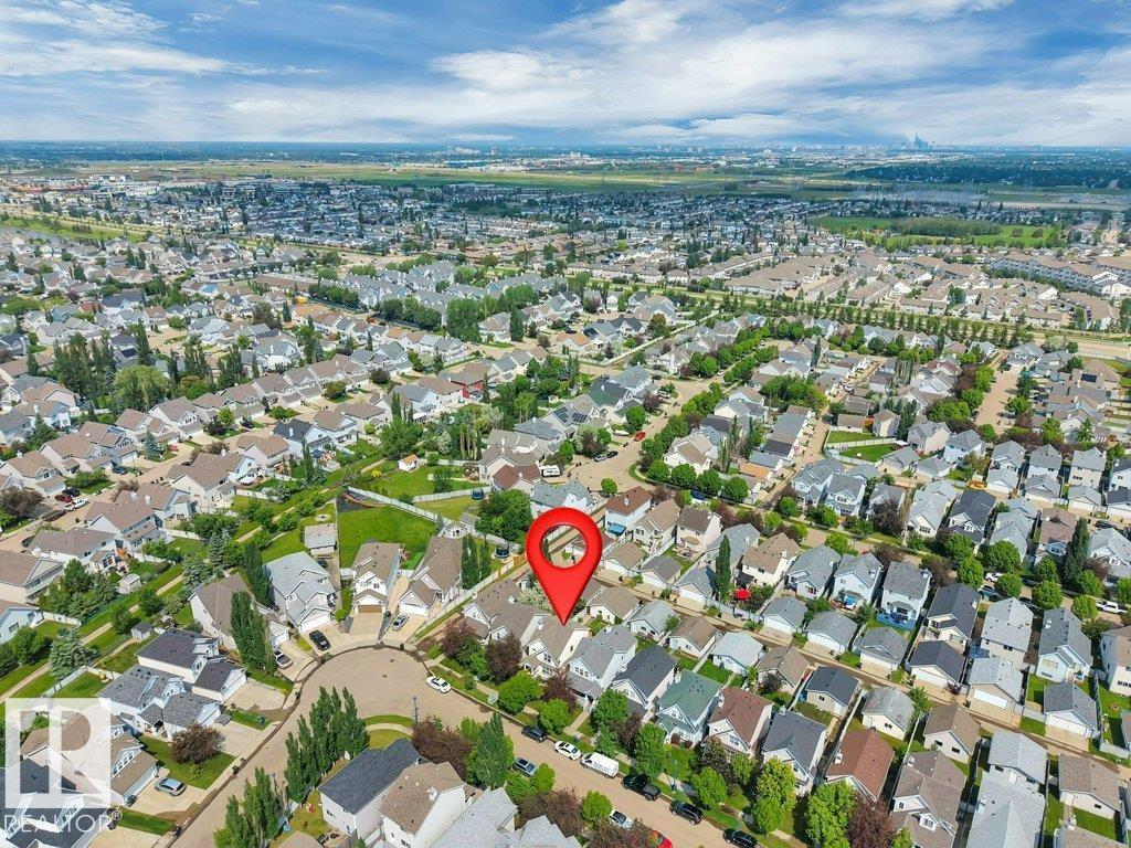 7948 13 AV SW - 63