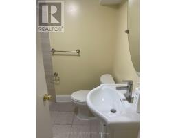 Lower - 31 Madawaska Avenue, Toronto, ON M2M2R1 Photo 11