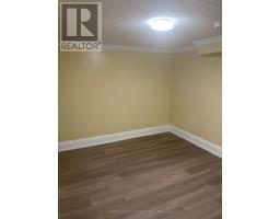 Lower - 31 Madawaska Avenue, Toronto, ON M2M2R1 Photo 9