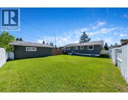629 Agate Crescent SE - photo 2
