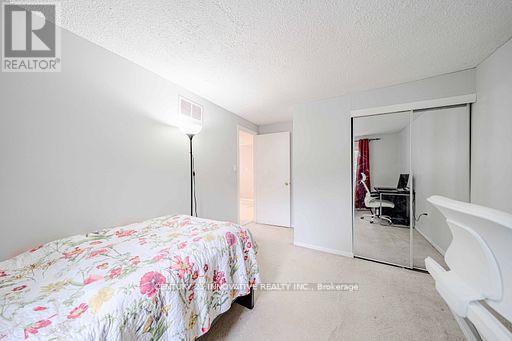 1764 LISTOWELL CRESCENT - 28