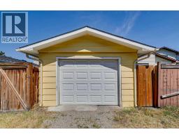 3624 Cedarille Drive Sw, Calgary, AB T2W3X8 Photo 37
