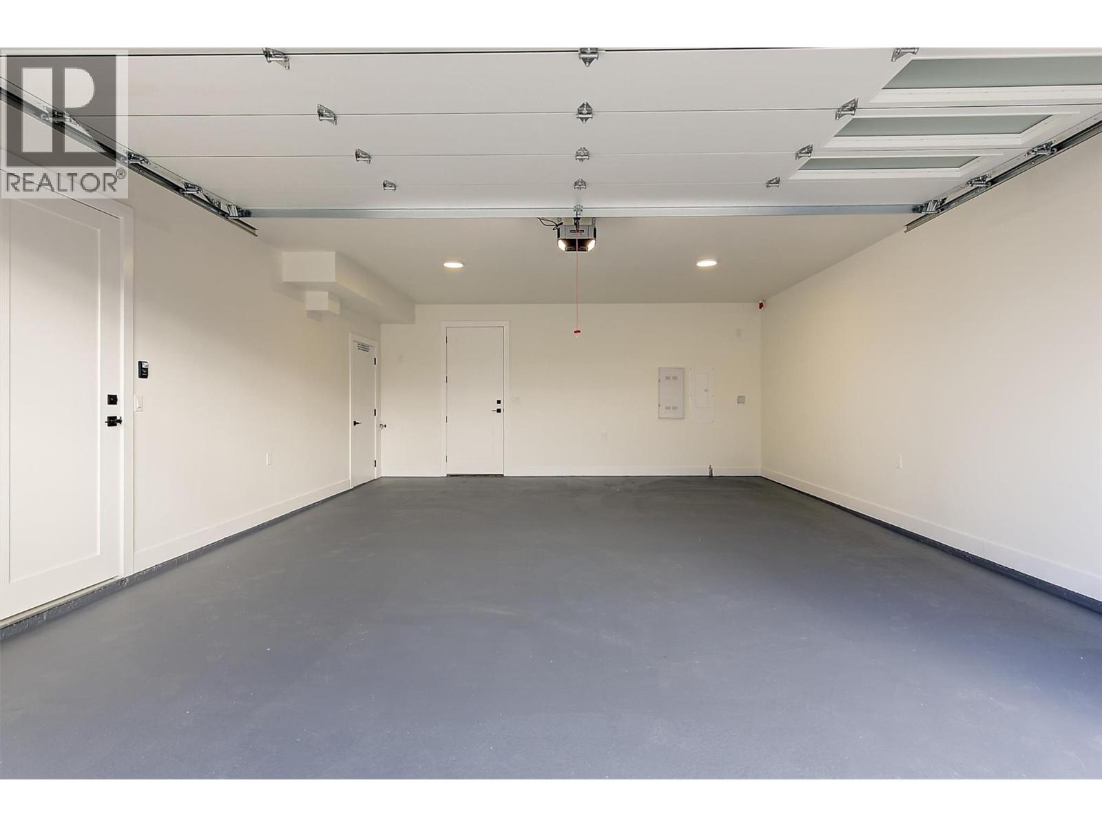 3590 Redecopp Road Unit# 6, Lake Country