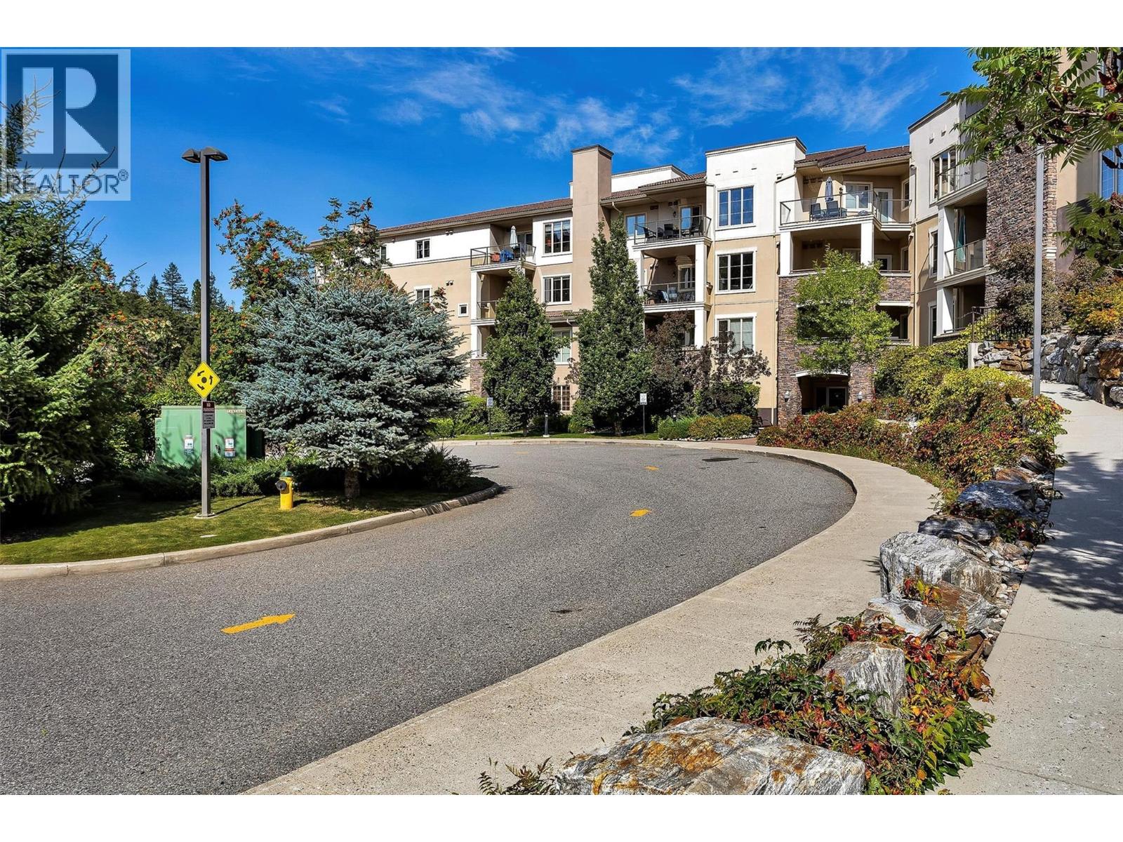 #1417 1875 Country Club Drive Lot# 60 - Image 4
