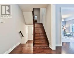 488 Foxcroft Boulevard, Newmarket, ON L3X3L7 Photo 23