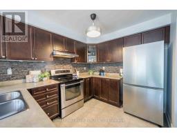 399 Reeves Way Boulevard, Whitchurch Stouffville, ON L4A0H3 Photo 10