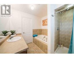 399 Reeves Way Boulevard, Whitchurch Stouffville, ON L4A0H3 Photo 17