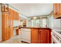 10 Brent Road, East Gwillimbury, ON L9N1R9 Photo 14