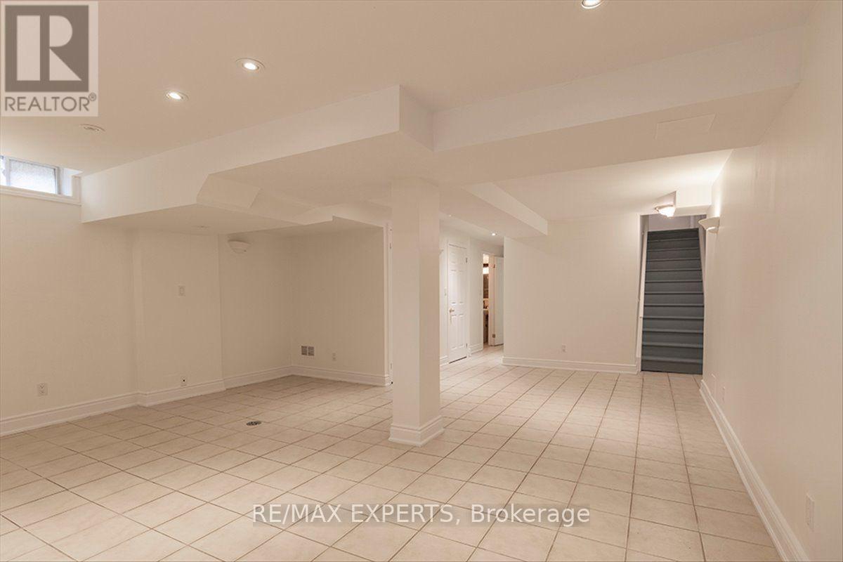 104 ECHO RIDGE CRESCENT - Image 34