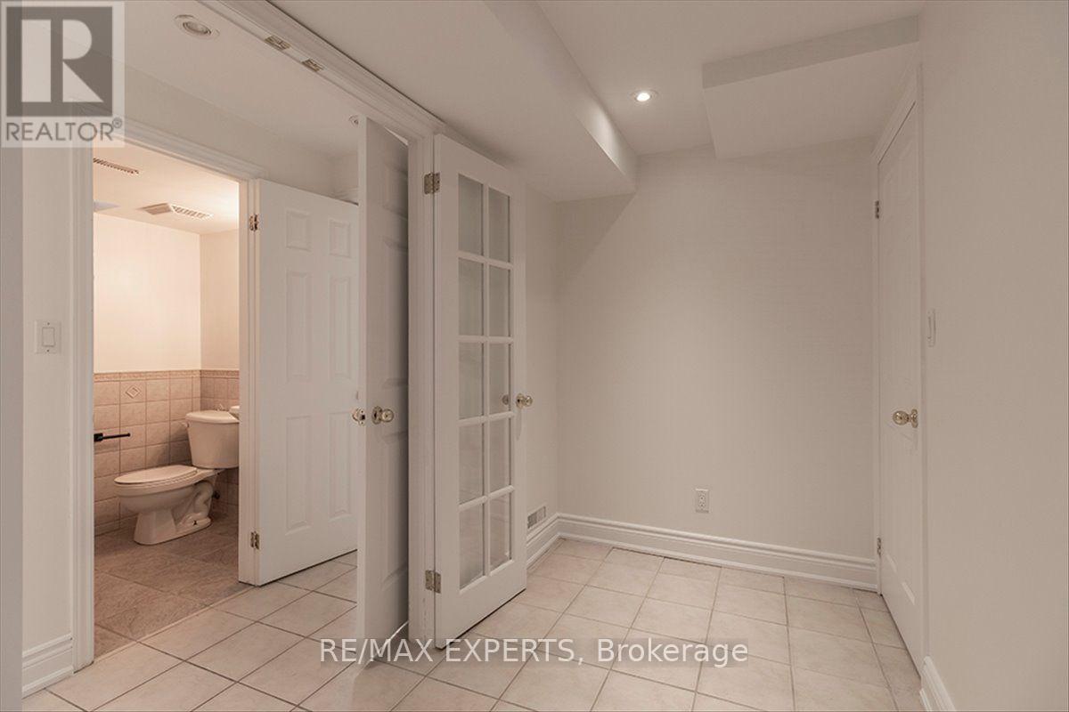 104 ECHO RIDGE CRESCENT - Image 36