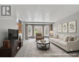 23 Mcfadden Drive, Springwater, ON L0L1V0 Photo 13