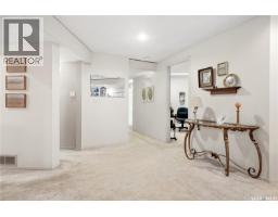18 Greencrest Bay, Regina, SK S4S7E9 Photo 27