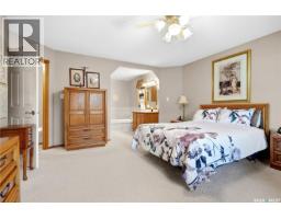 18 Greencrest Bay, Regina, SK S4S7E9 Photo 30