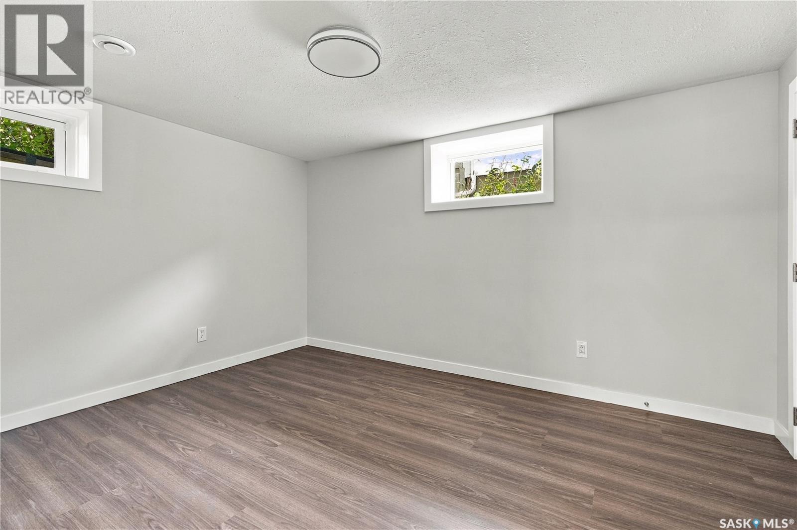 2716 Winnipeg STREET, Regina — photo 36